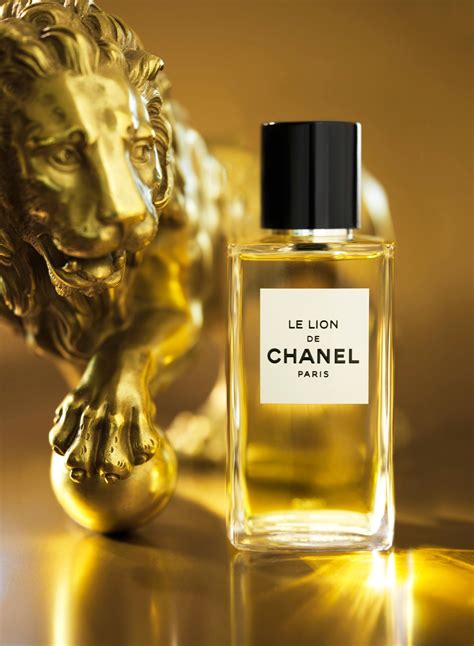 le lion chanel.